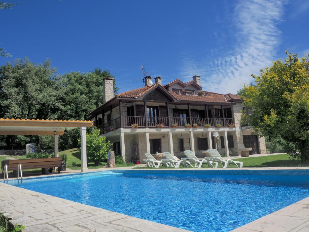 Espectacular Casa Con Piscina En Allariz Exterior photo